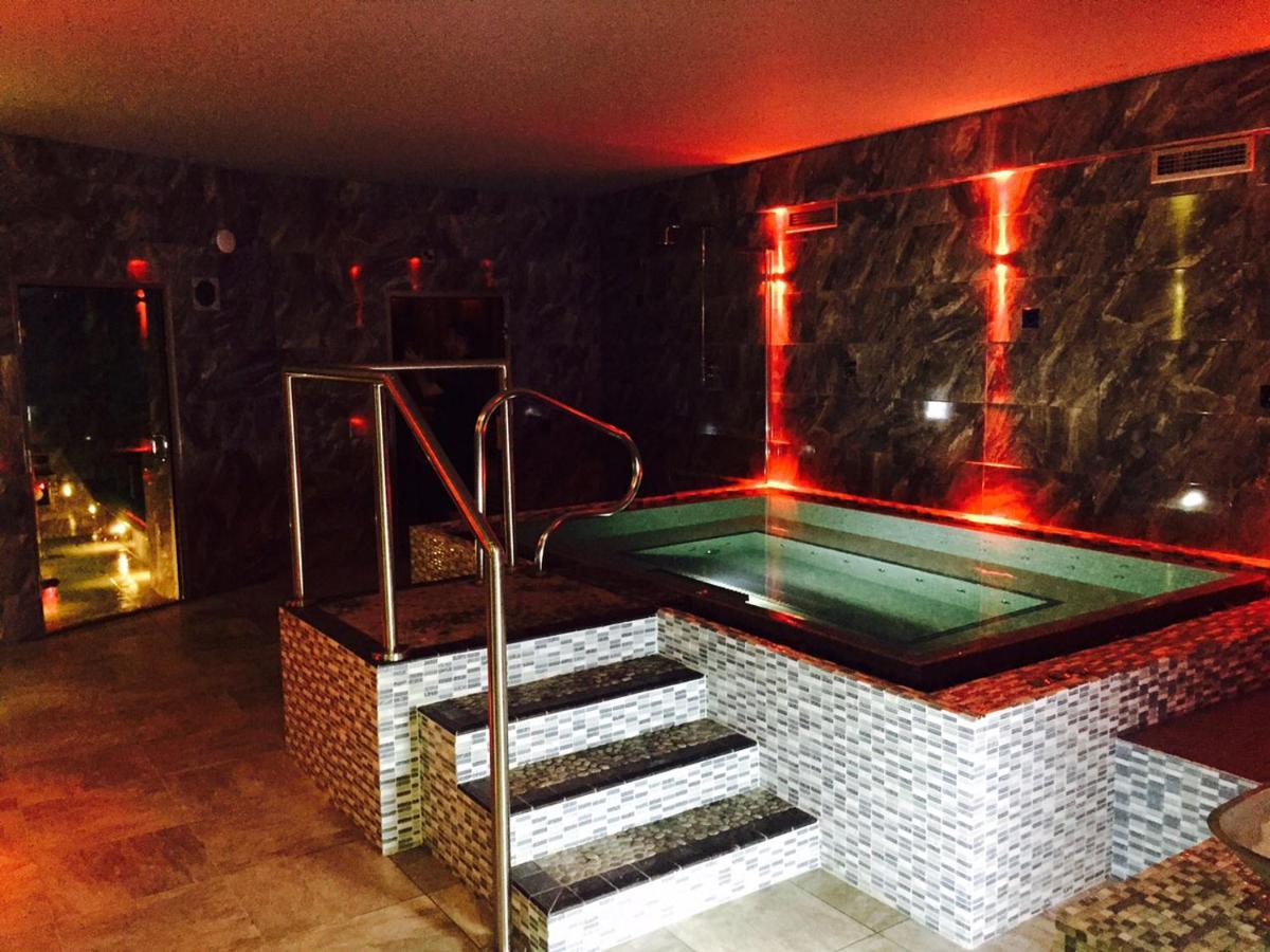 Holly Lodge Guest House With Free Off Site Health Club Windermere Εξωτερικό φωτογραφία