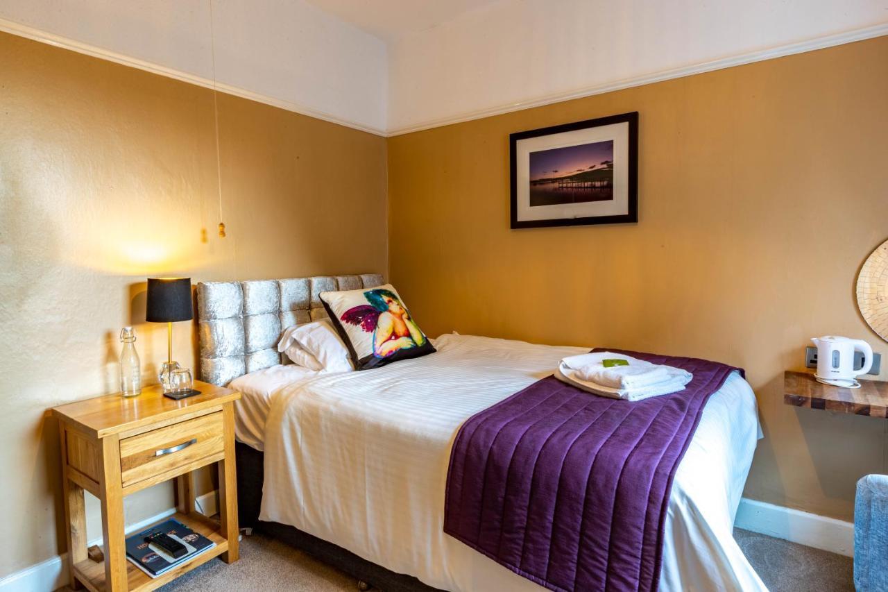 Holly Lodge Guest House With Free Off Site Health Club Windermere Εξωτερικό φωτογραφία
