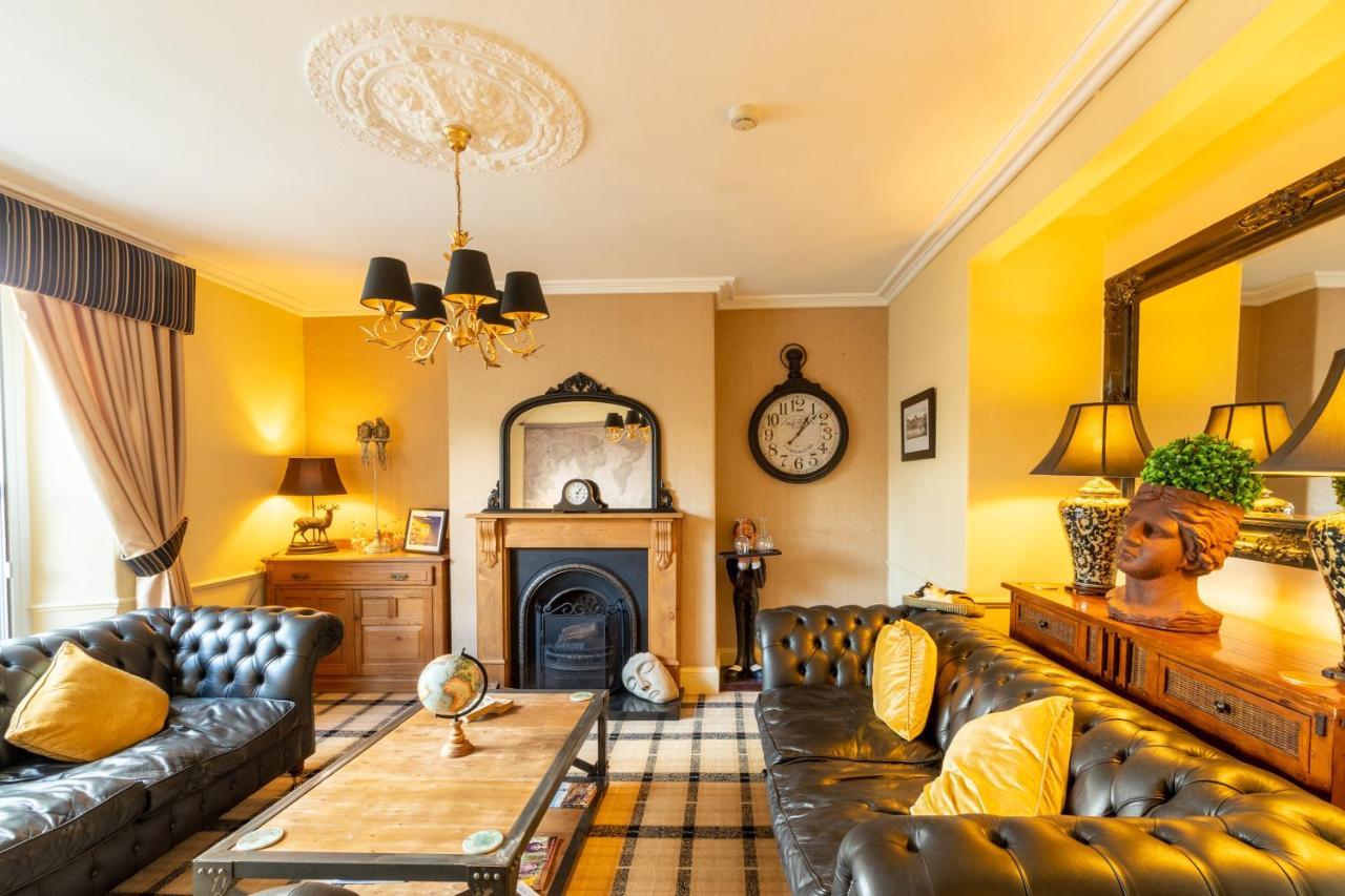 Holly Lodge Guest House With Free Off Site Health Club Windermere Εξωτερικό φωτογραφία